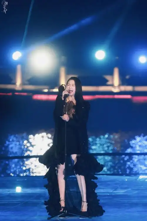 愚人节站姐团建##站姐团建##方大同##谭维维##陶喆##袁娅维##张杰