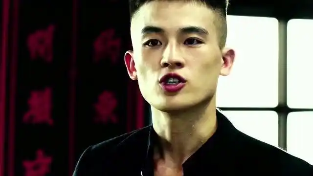 青禾高男:欧豪翻越千万里,就是为了说声老师好,这么帅的学生老师也会