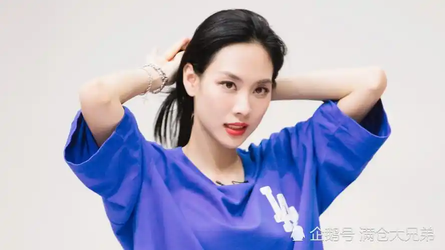 乘风破浪的姐姐,王霏霏,郑希怡