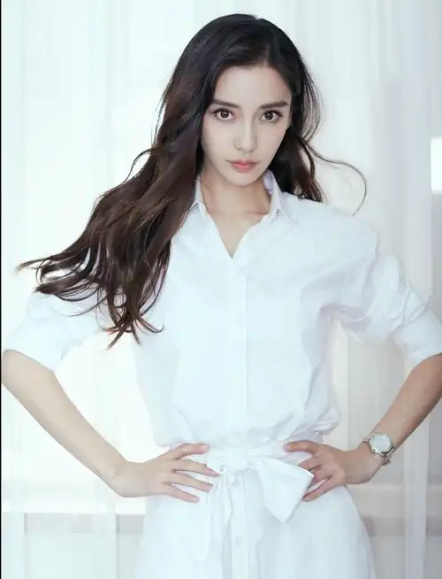 杨颖angelababy战疫必胜牛肉面加油