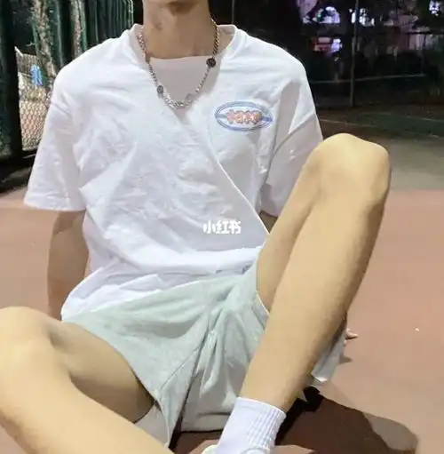 氛围感  #帅哥  #体育生  #腹肌  #我的日常  #小奶狗