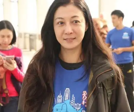 吴绮莉在吴卓林小时候需要关爱的时候没有给孩子足够