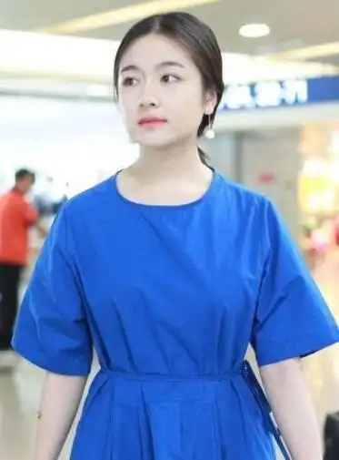 身材配不上脸的9位艺人个个惊艳帅气身材却一言难尽