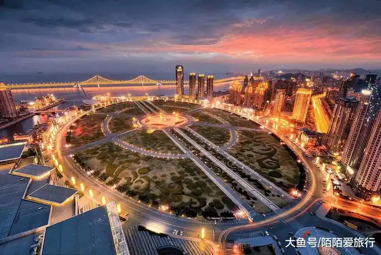 中国最大的城市广场, 不怎么出名, 但比天安门广场大4倍