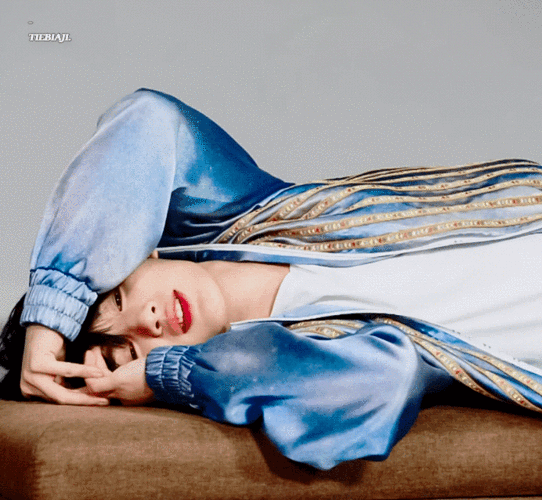 【妈粉天堂】丁程鑫的动图是有令人嘴角上扬的魔法吗?