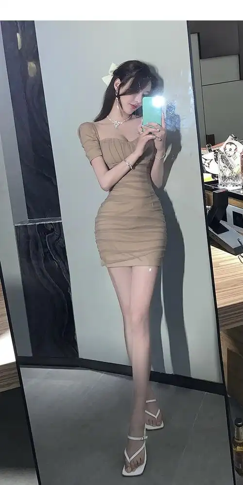 夜总会夜场女装气质网纱泡泡袖性感低胸深v领修身包臀抹胸连衣裙黑色s