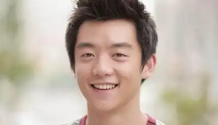 郑恺个人资料,郑恺图片,《离婚前规则》黎昕扮演者郑恺