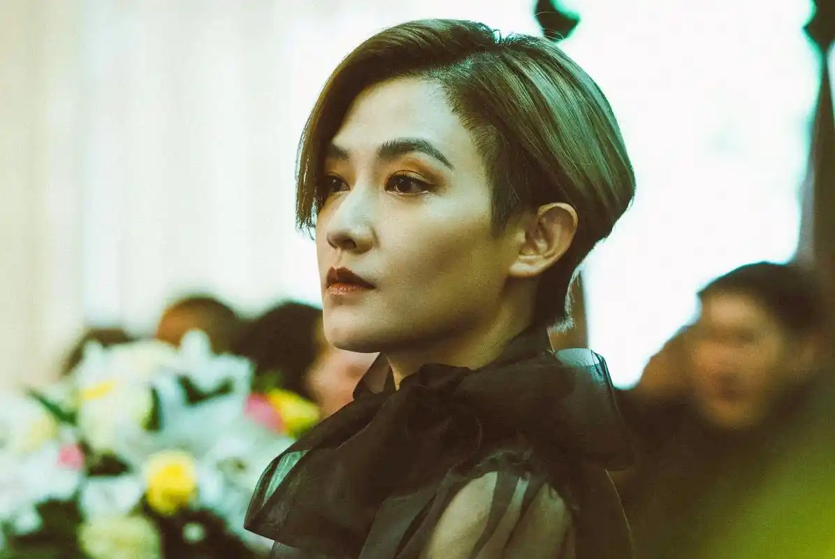 出道25年的电影演员范晓萱作品知多少丨夜问