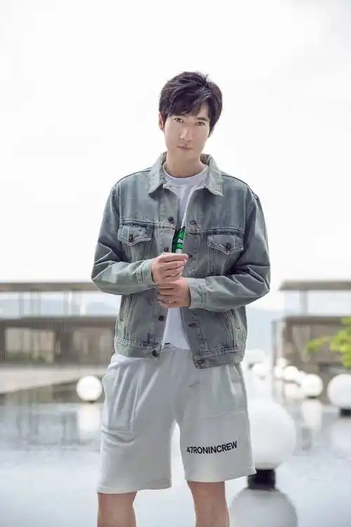 常远挑战古装喜剧带来开年第一笑