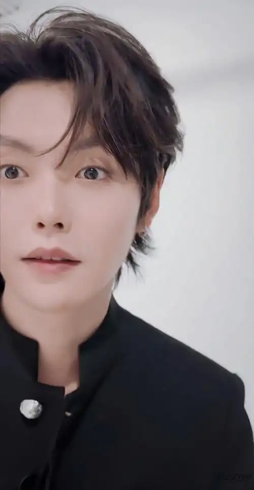 肖宇梁超话xyl#肖宇梁#xyl#肖宇梁饰演光绪#xyl#向