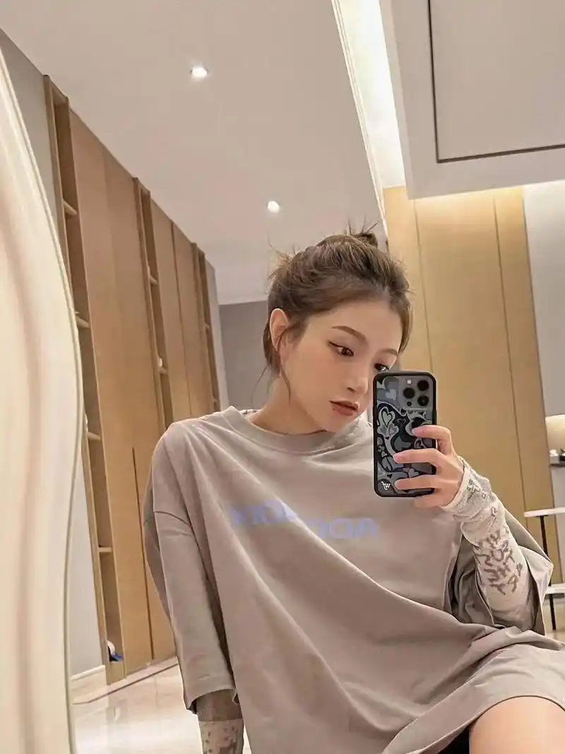 aconoix |孔肖吟  #aconoix #潮流穿搭 # - 抖音