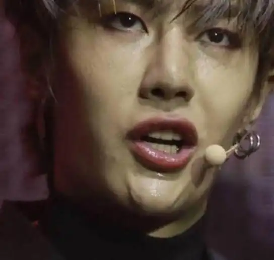 王一博被医生公开质疑整容粉丝直言不影响喜欢整容还算污点么