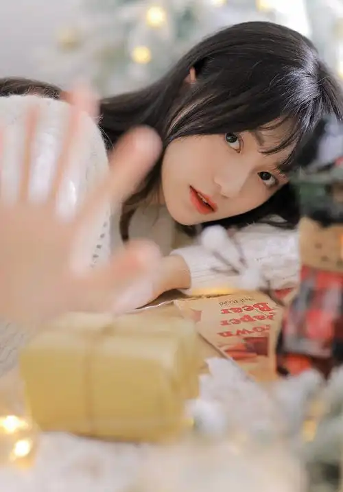 温柔小姐姐性感迷人圣诞写真图片[4/12]_性感美女_美桌网