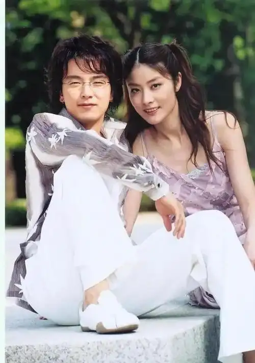 回顾陈慧琳出身豪门36岁嫁相爱16年的富二代初恋41岁高龄生2胎