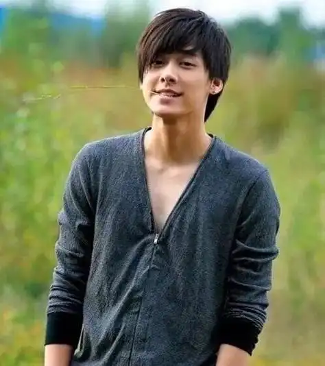 盘点男明星剃光头,那些男星的光头造型