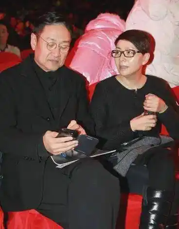 原创宋丹丹三婚携子嫁豪门和丈夫前妻成闺蜜我知道分手有多疼