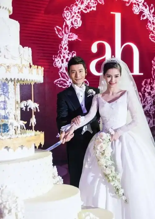 唐嫣罗晋婚礼在美景宫,租价每小时2.4万元,这比