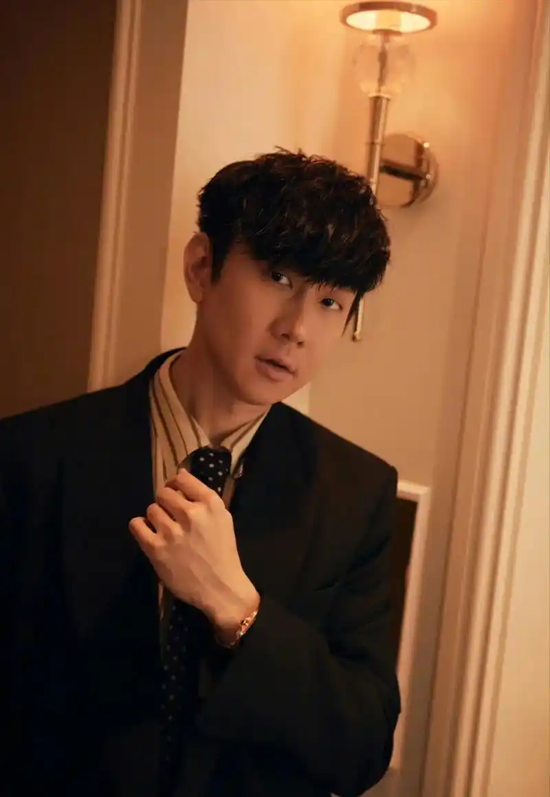 林俊杰"jj20"演唱会000000.广州站:2023.09 - 抖音