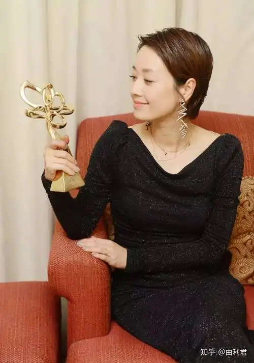 马伊琍文章时隔五年离婚她真的完美蜕变了