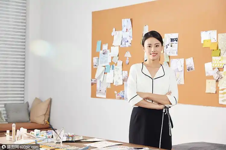 女设计师形象