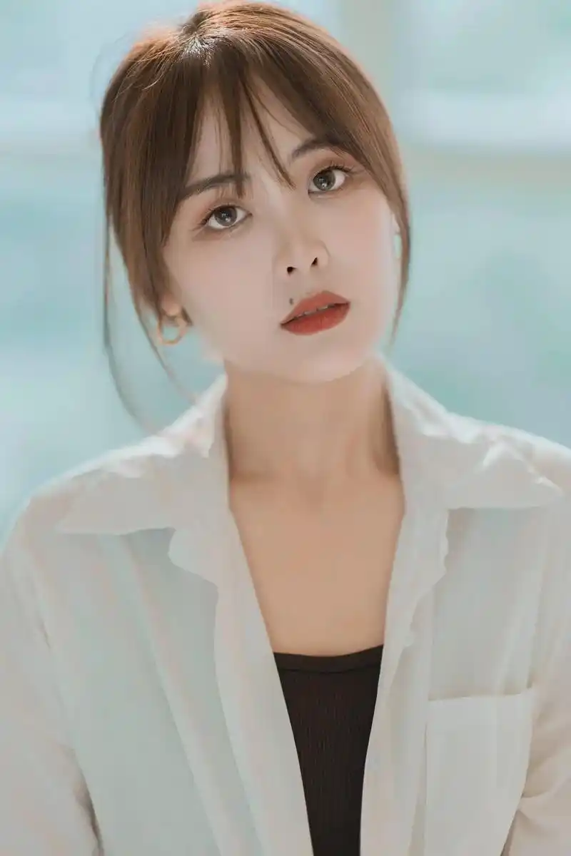 《日系小清新 》模特:洋洋场地:ch美学摄影空间#写真  - 抖音