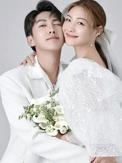 唯美大气又高级的极简婚纱照上海婚纱照