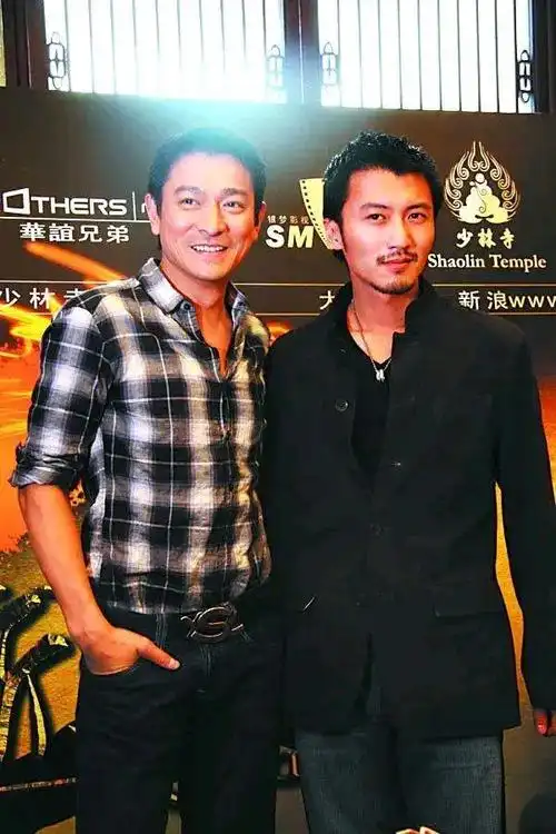 刘德华和谢霆锋的亲密关系
