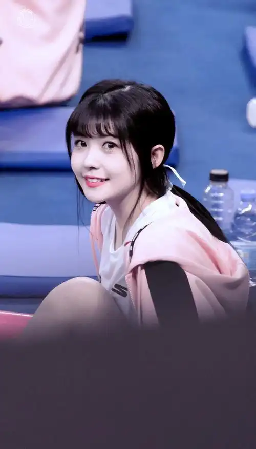 赖美云氛围感美图分享