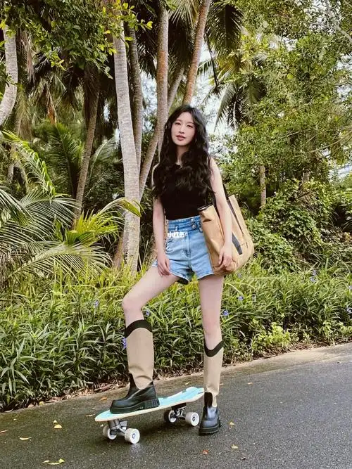 张俪运动令人舒展