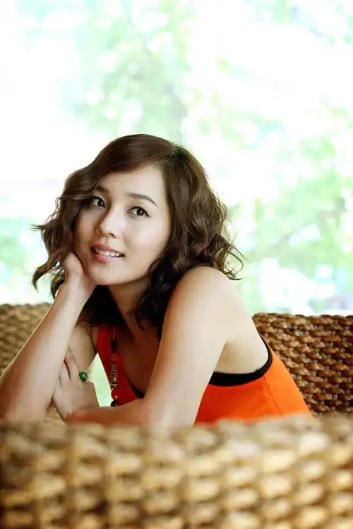 柳真(韩国女歌手,演员)_摘编百科