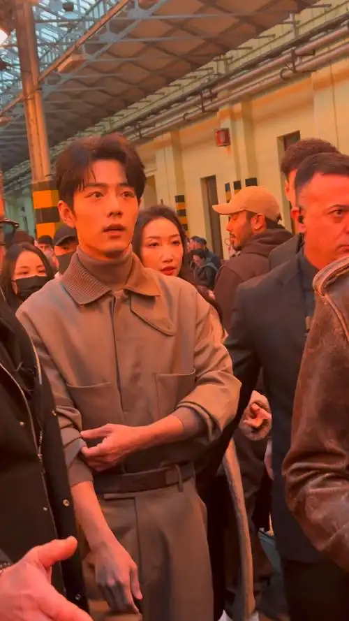 肖战米兰看秀外网生图##肖战米兰看秀登世趋第一