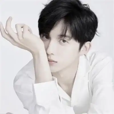 2023最新帅气的男生头像真人