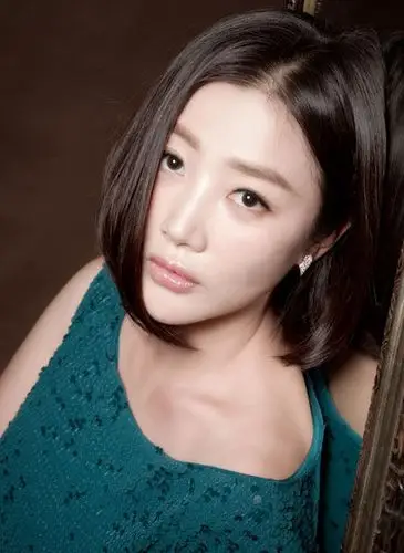 《生死翻盘》正式开机 王沫溪年代戏里挑大梁