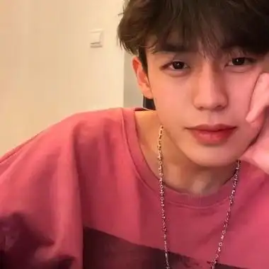 真人好看又帅气抑郁ins风男生头像很酷的男生优质霸气的头像