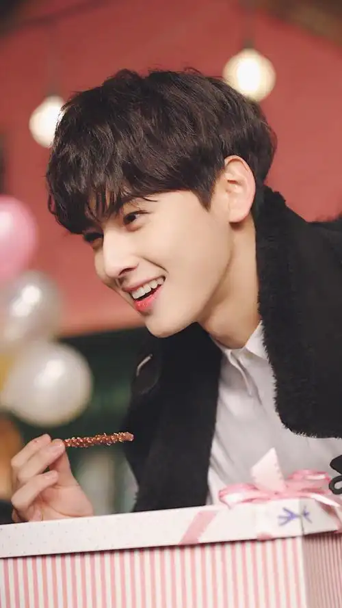 车银优怎么样感觉笑容挺治愈的