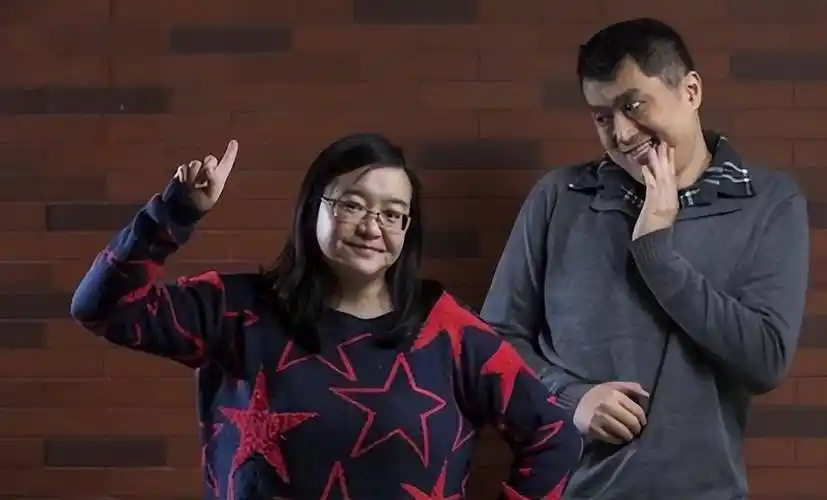 6年前,那个用"公式相声"叫板郭德纲的博士李宏烨,现状如何_节目_热度_