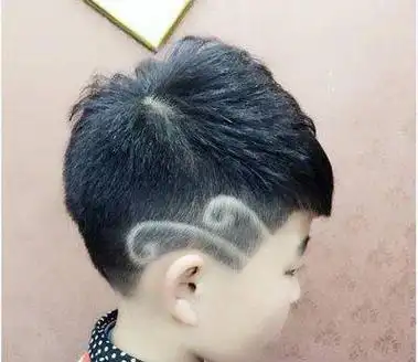 男童雕刻刀疤刻痕发型图案