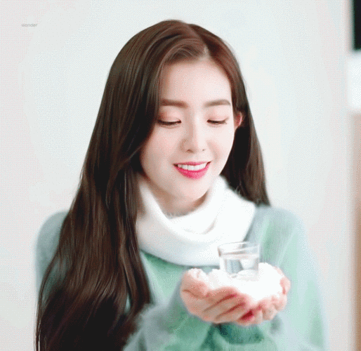 裴珠泫irene 动图