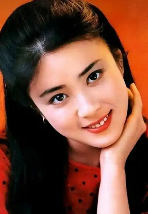 回顾80年代内地影坛的4大美女个个风姿绰约龚雪仅排第三