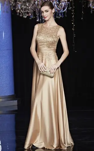 礼服女2020春季新款 高贵婚礼妈妈装大码长款演出晚装宴会酒会显