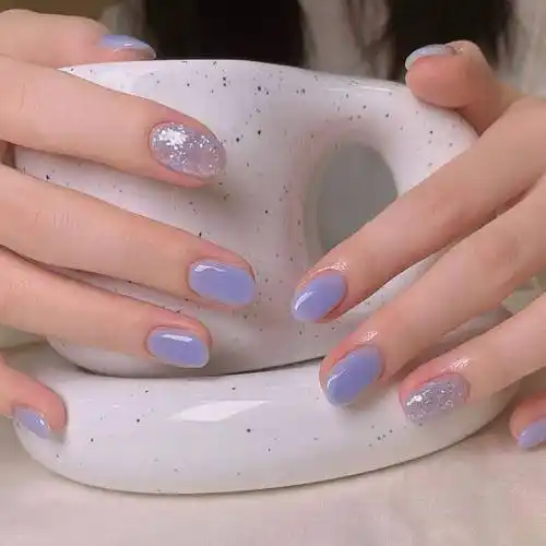 2022年美甲流行色来了新鲜出炉