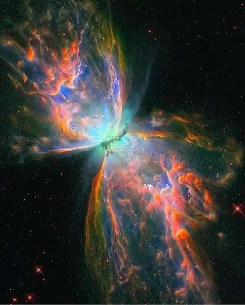 探秘蝴蝶星云,宇宙中最美的天体  蝴蝶星云是宇宙中最美的天体之一,本