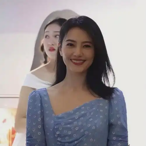 高圆圆の头像 自修自截