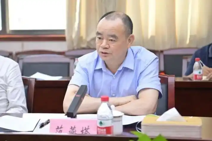 宝安区委常委,宣传部部长周学良率队调研宝安中学(集团)