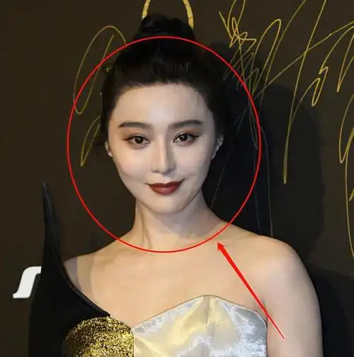 范冰冰近照身材发福明显后背松弛被嘲老态终于相信她39岁了