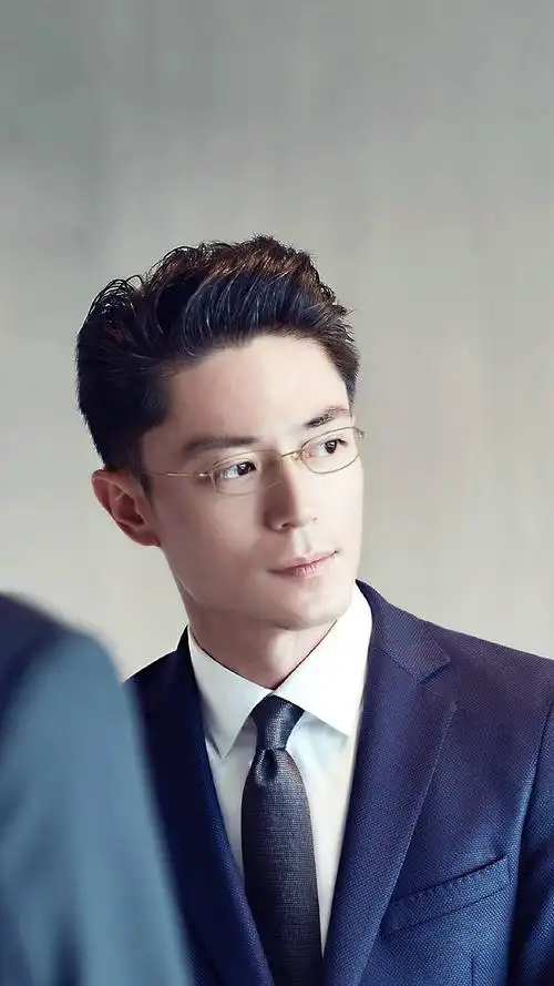 (多图慎入)来看看男明星们戴金丝眼镜~持续更新