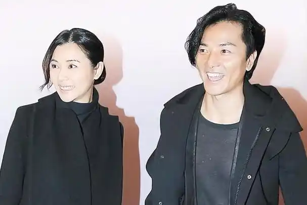 "夫妻本是同林鸟",事实证明,郑伊健最后选了个最差的|蒙嘉慧|邵美琪