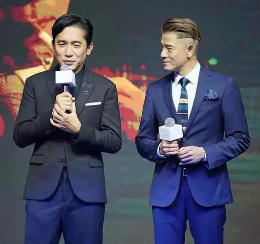 对于演员来说,身高不是特别重要,身材才重要.