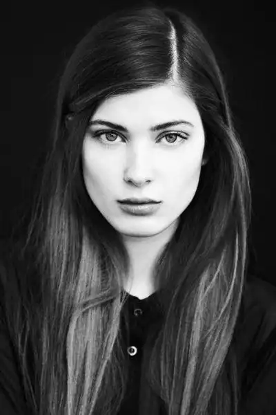 黑白头像欧美女头