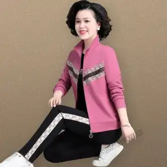 秦然361休闲套装中老年人女装运动套装春秋装新款中年妈妈外套三件套